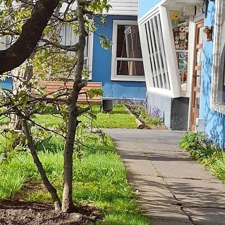 Hostal Los Pinos Puerto Natales Dış mekan fotoğraf