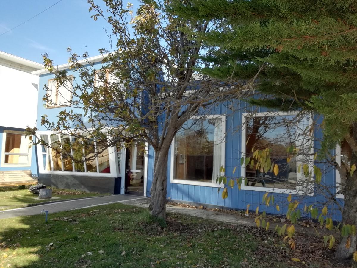 Hostal Los Pinos Puerto Natales Dış mekan fotoğraf
